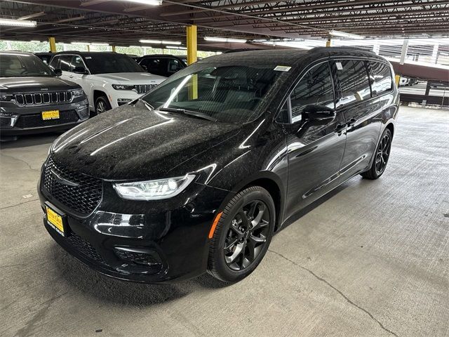 2024 Chrysler Pacifica Limited