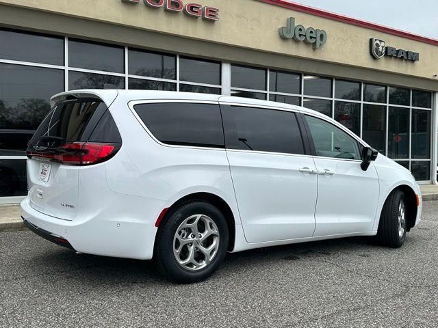 2024 Chrysler Pacifica Limited