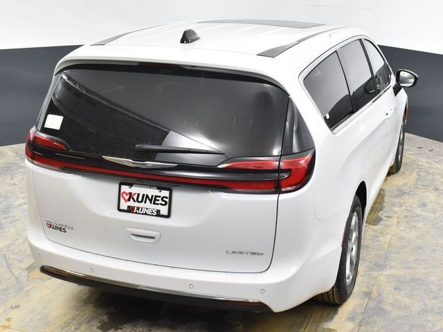 2024 Chrysler Pacifica Limited