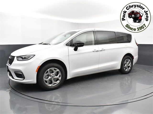 2024 Chrysler Pacifica Limited