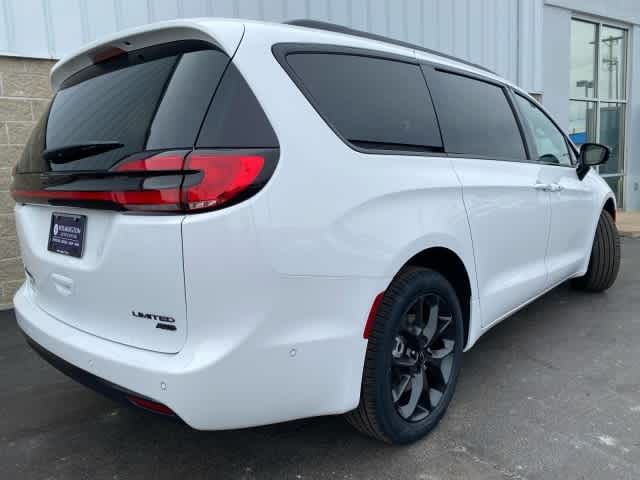 2024 Chrysler Pacifica Limited