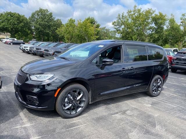 2024 Chrysler Pacifica Limited