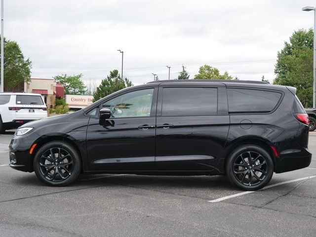 2024 Chrysler Pacifica Limited