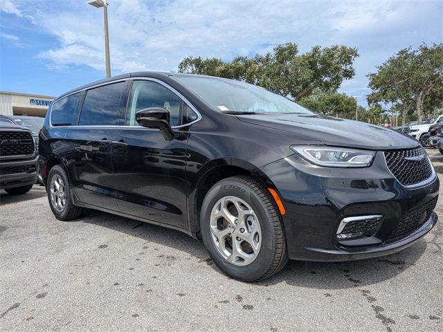 2024 Chrysler Pacifica Limited