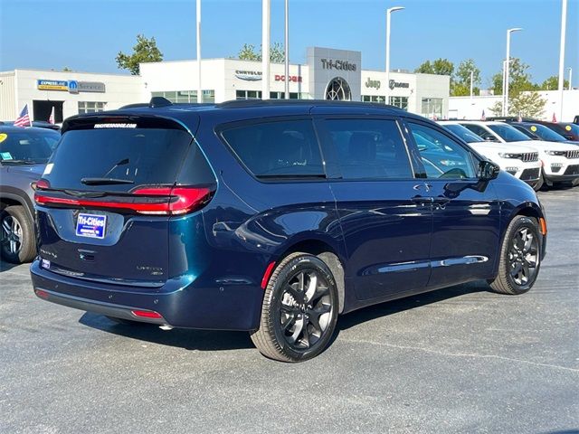 2024 Chrysler Pacifica Limited