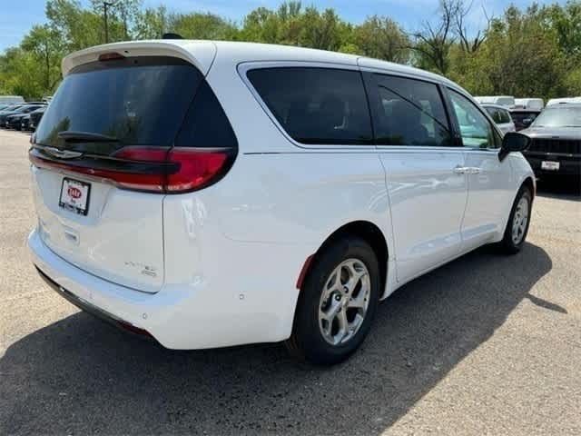 2024 Chrysler Pacifica Limited