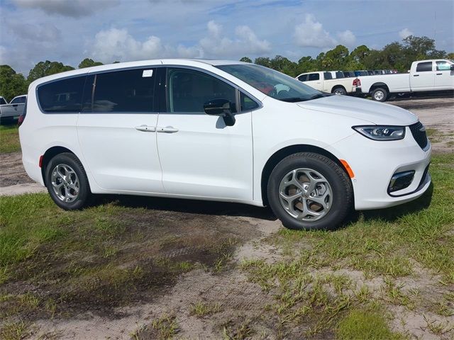 2024 Chrysler Pacifica Limited