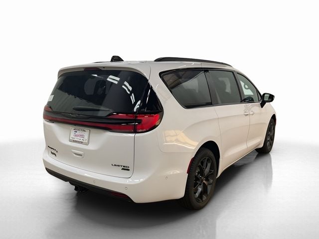 2024 Chrysler Pacifica Limited