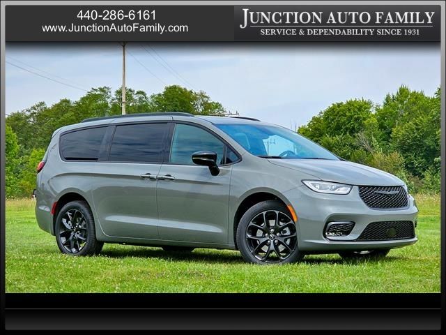 2024 Chrysler Pacifica Limited