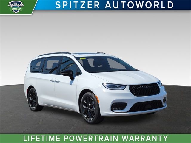 2024 Chrysler Pacifica Limited