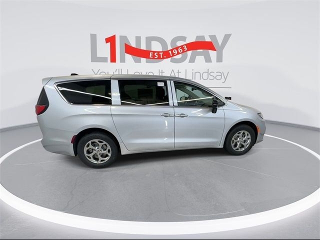 2024 Chrysler Pacifica Limited