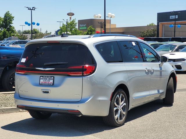 2024 Chrysler Pacifica Pinnacle