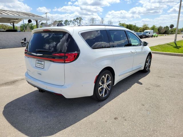 2024 Chrysler Pacifica Pinnacle