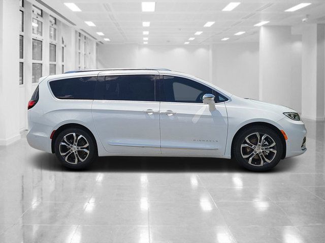 2024 Chrysler Pacifica Pinnacle