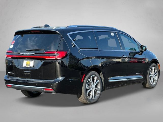 2024 Chrysler Pacifica Pinnacle