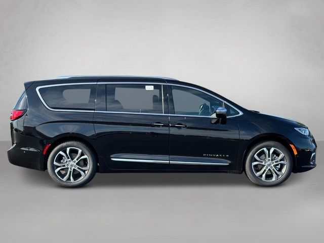 2024 Chrysler Pacifica Pinnacle