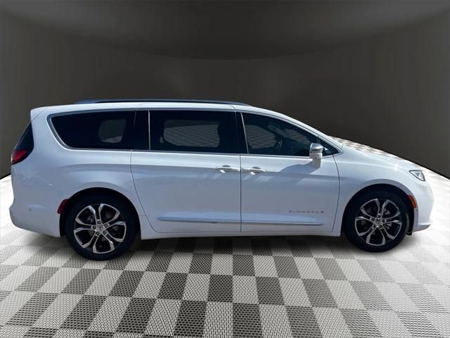 2024 Chrysler Pacifica Pinnacle