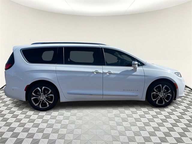 2024 Chrysler Pacifica Pinnacle