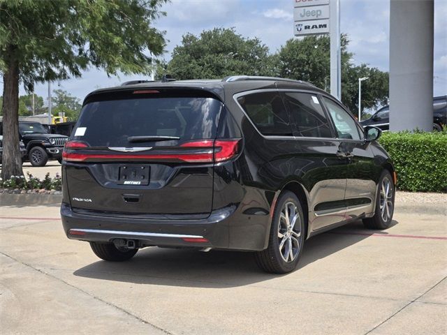 2024 Chrysler Pacifica Pinnacle