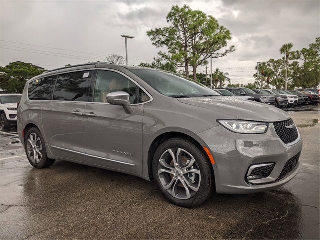 2024 Chrysler Pacifica Pinnacle