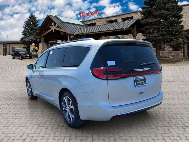 2024 Chrysler Pacifica Pinnacle