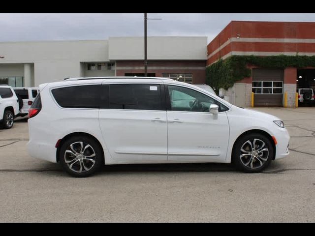 2024 Chrysler Pacifica Pinnacle