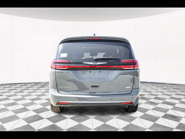 2024 Chrysler Pacifica Pinnacle