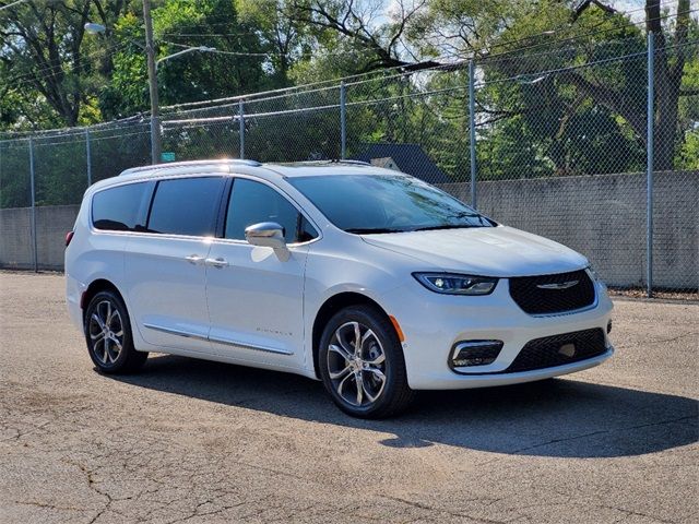 2024 Chrysler Pacifica Pinnacle