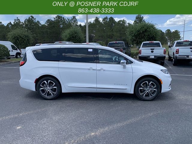 2024 Chrysler Pacifica Pinnacle