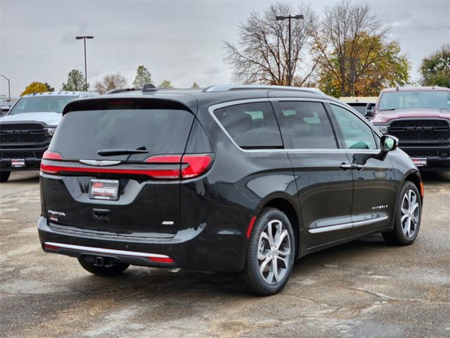 2024 Chrysler Pacifica Pinnacle