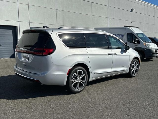 2024 Chrysler Pacifica Pinnacle