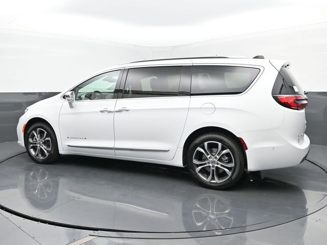 2024 Chrysler Pacifica Pinnacle