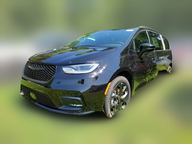 2024 Chrysler Pacifica Touring-L