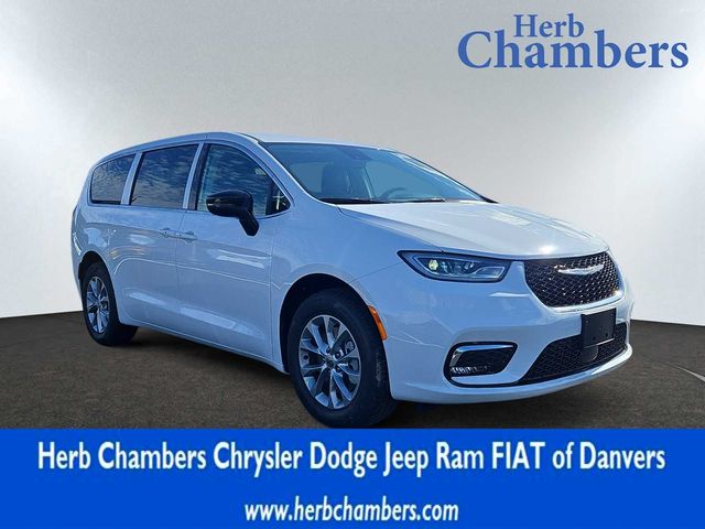 2024 Chrysler Pacifica Touring-L