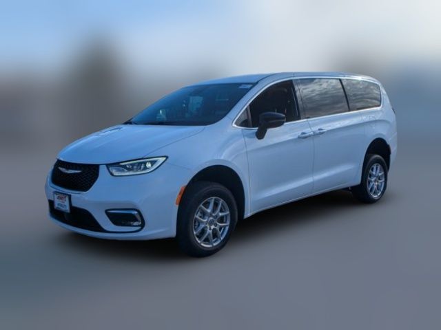 2024 Chrysler Pacifica Touring