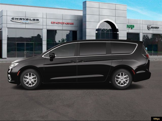 2024 Chrysler Pacifica Touring