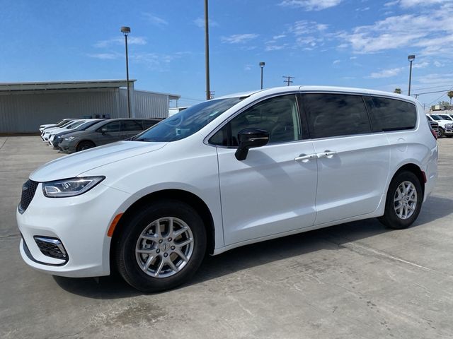 2024 Chrysler Pacifica Touring-L