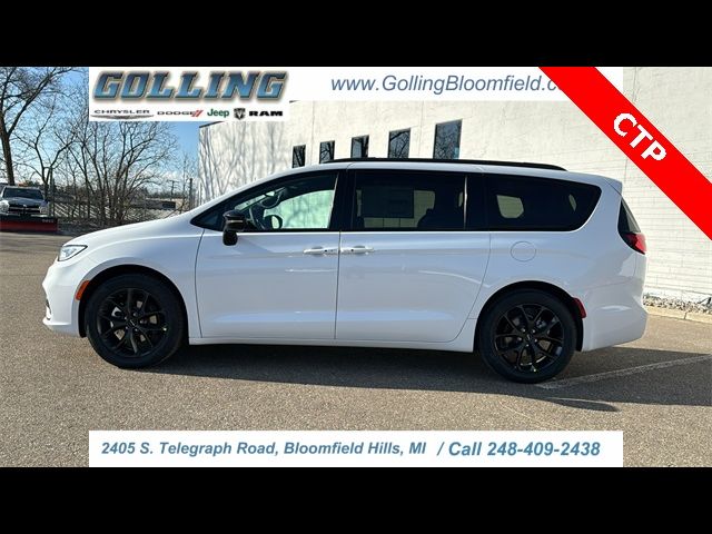 2024 Chrysler Pacifica Touring-L