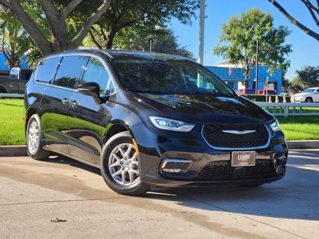 2024 Chrysler Pacifica Touring-L