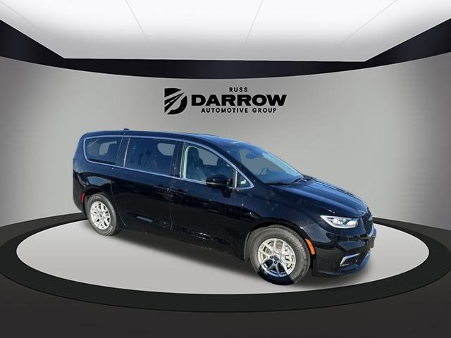 2024 Chrysler Pacifica Touring-L