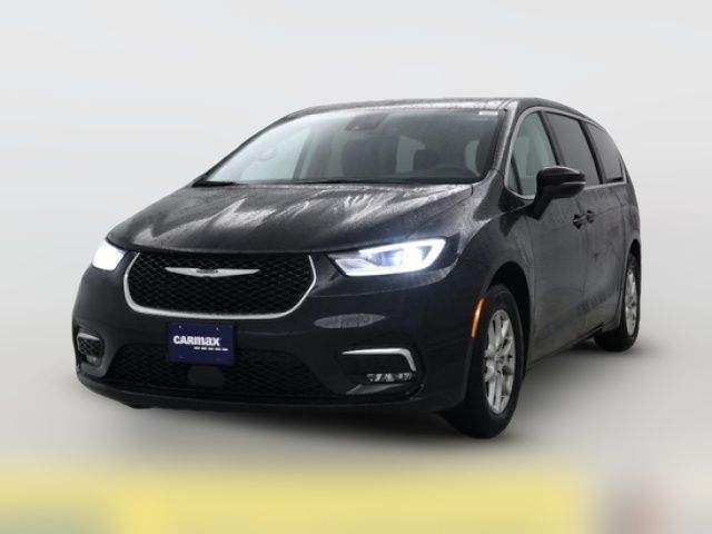 2024 Chrysler Pacifica Touring-L