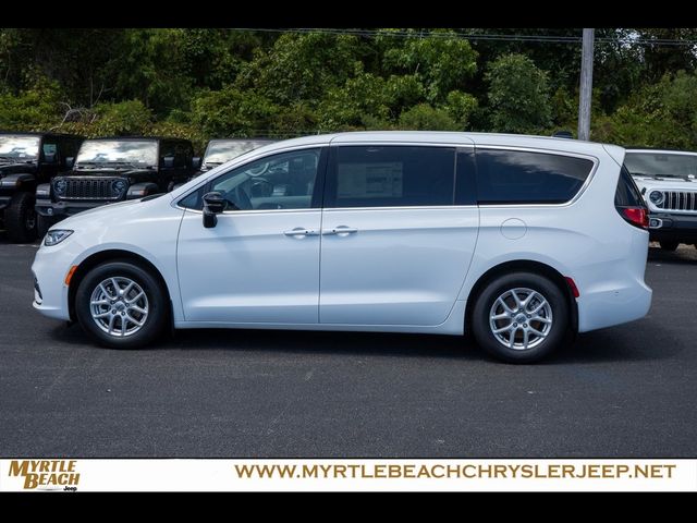 2024 Chrysler Pacifica Touring-L