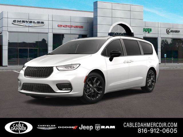 2024 Chrysler Pacifica Touring-L