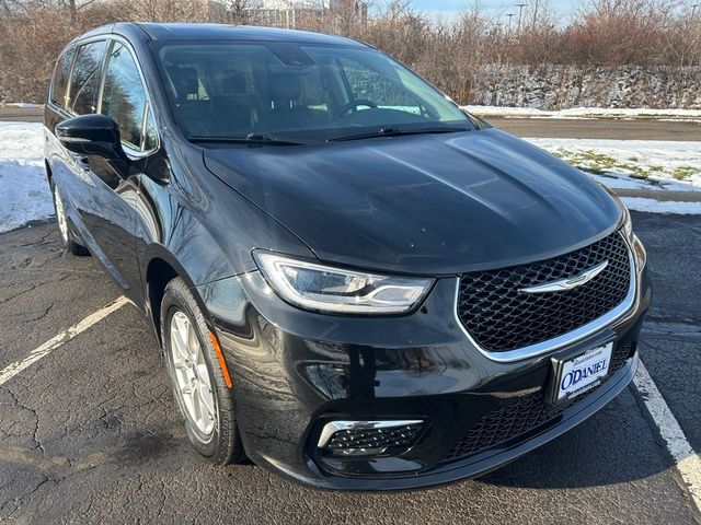 2024 Chrysler Pacifica Touring-L