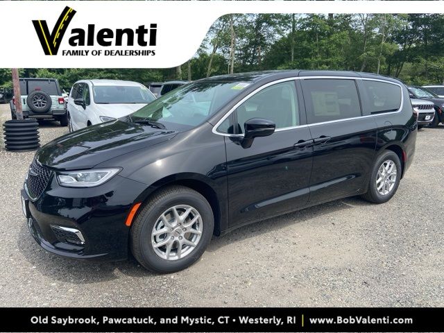 2024 Chrysler Pacifica Touring-L