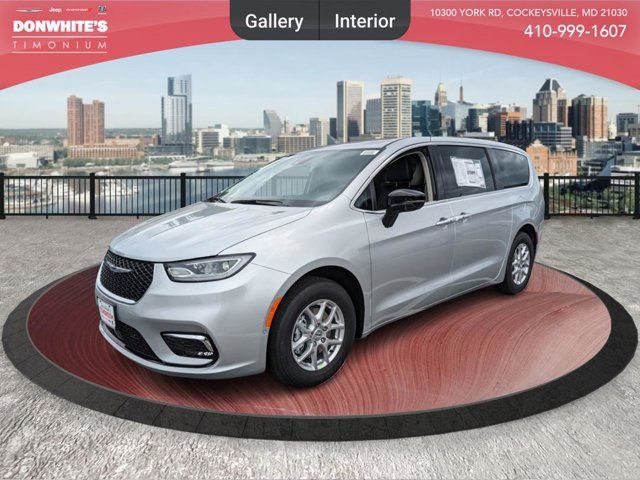 2024 Chrysler Pacifica Touring-L