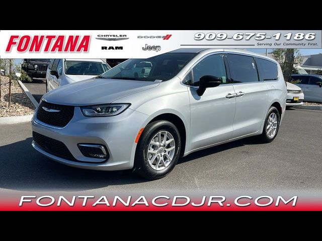 2024 Chrysler Pacifica Touring-L