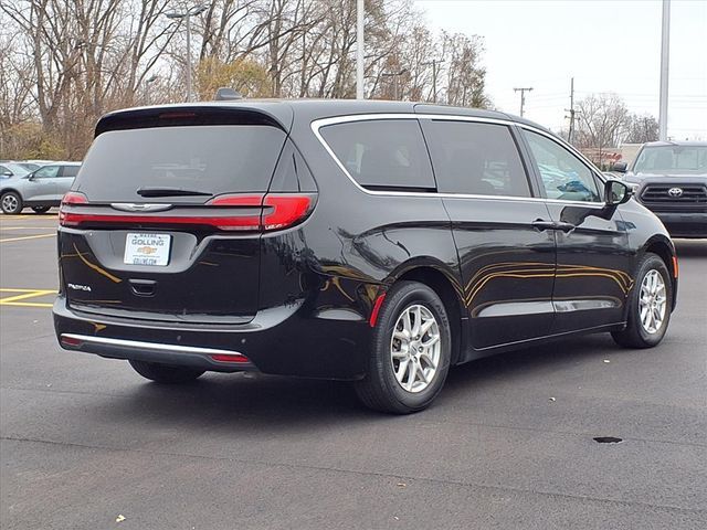 2024 Chrysler Pacifica Touring-L