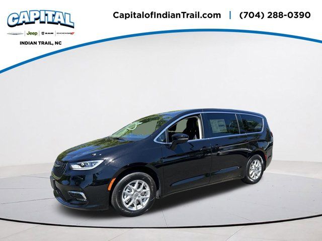 2024 Chrysler Pacifica Touring-L