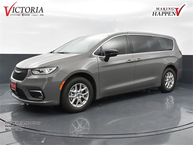 2024 Chrysler Pacifica Touring-L